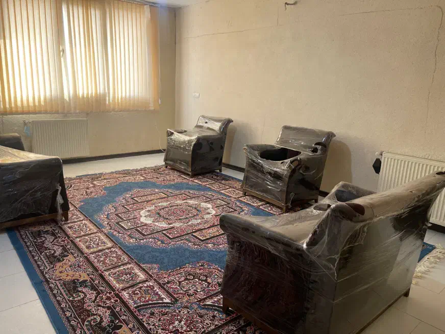 منزل،آپارتمان مبله تمیز صدرا|اجارهٔ کوتاه‌مدت آپارتمان و سوئیت|شیراز, شهرک گلستان|دیوار