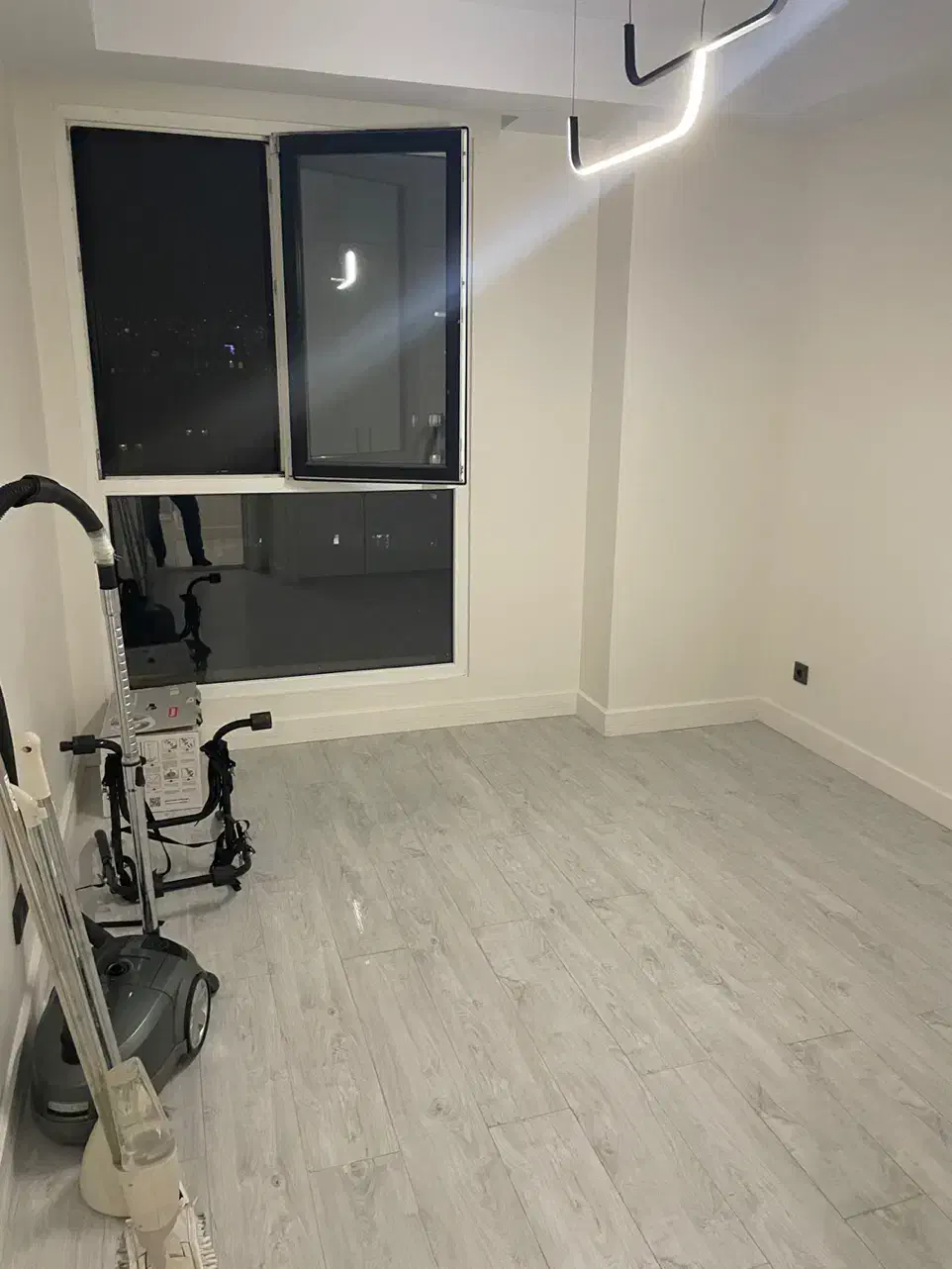 فروش ۱۶۵متری نوساز دوپارکینگ زیر قیمت جلفا|فروش آپارتمان|تهران, سید خندان (جلفا)|دیوار