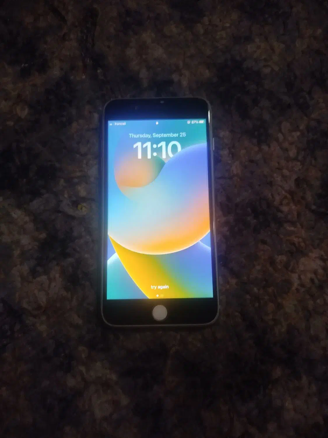 گوشی ایفن ۸پلاس ۶۴گیگ|موبایل|اسلامآباد غرب, |دیوار