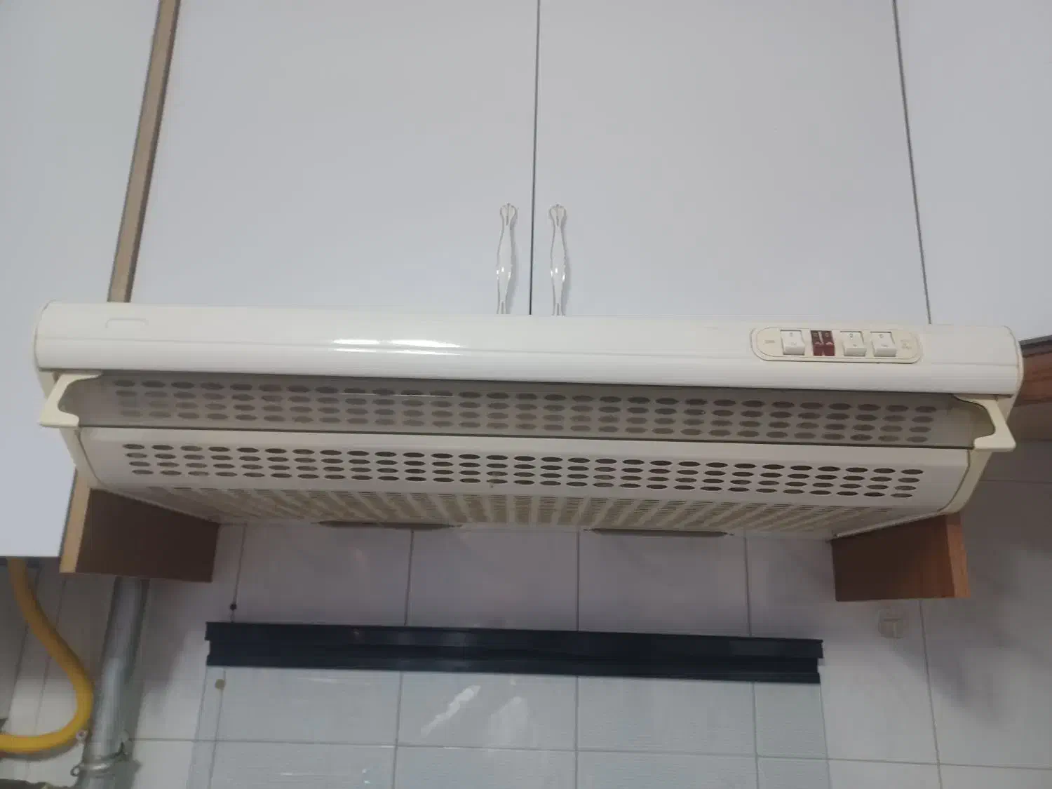 هود|هود|آذرشهر, |دیوار