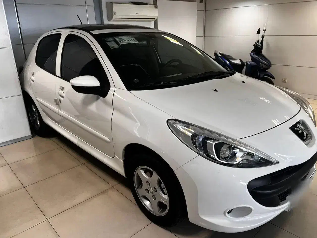 207 سقف شیشه ای پانوراما|خودرو سواری و وانت|سنندج, |دیوار