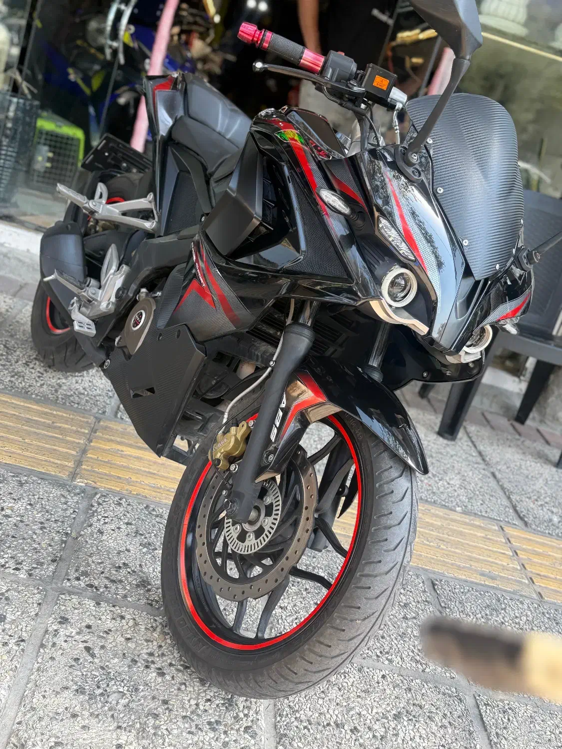 پالس RS|موتورسیکلت|شیراز, لاله|دیوار