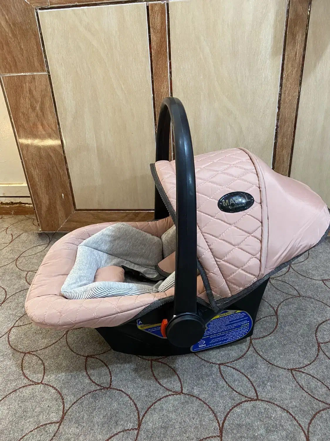 کریر زیباوخوش رنگ|کالسکه و لوازم جانبی|بندر کنگان, |دیوار