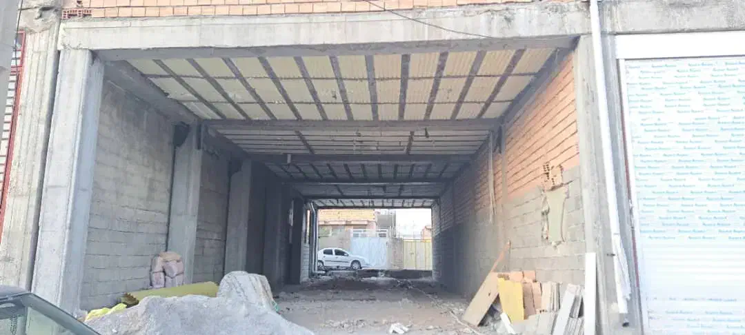 اجاره مغازه نیمه کاره|اجارهٔ مغازه و غرفه|ایلام, |دیوار