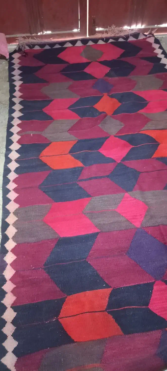 گلیم دست بافت|گلیم، جاجیم، گبه|خرم‌آباد, |دیوار