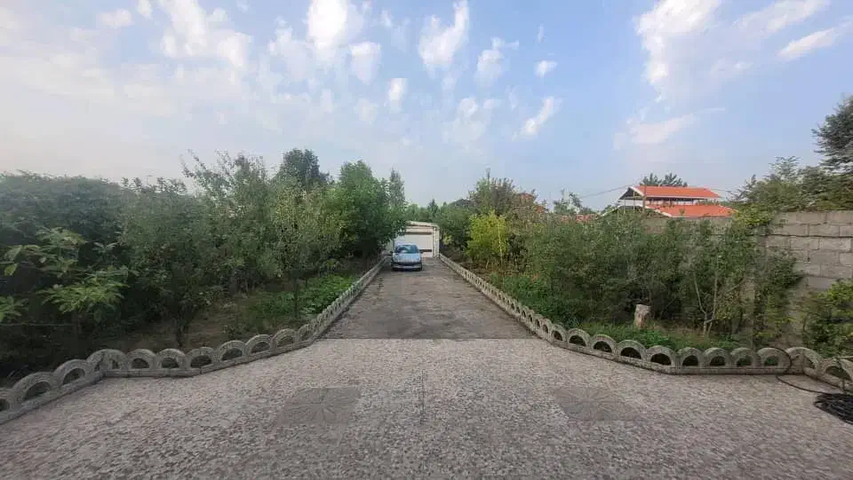 فروش ویلا 600 متر دارای 100متر بنا|فروش خانه و ویلا|تولم شهر, |دیوار