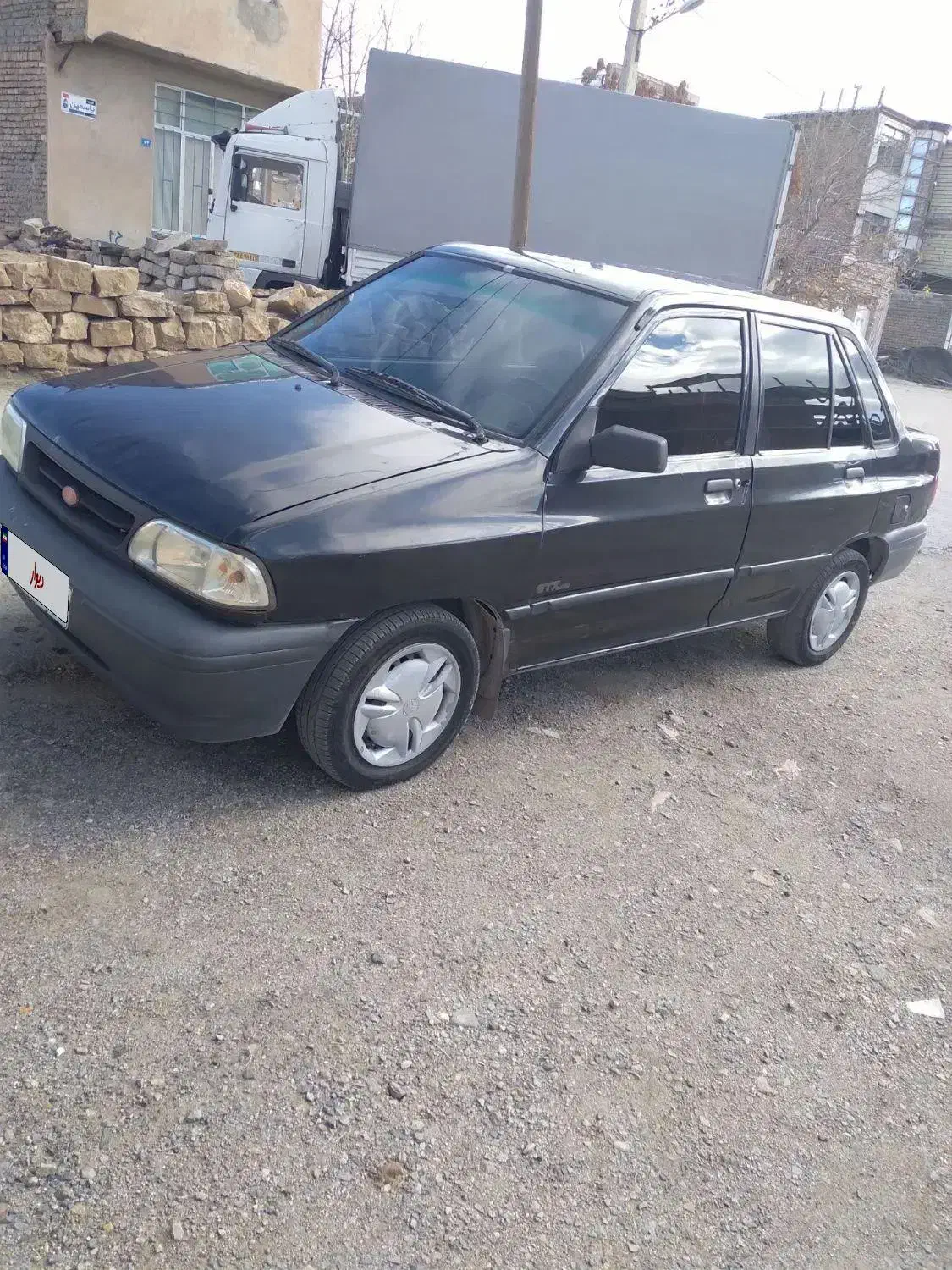 پراید۸۳|خودرو سواری و وانت|همدان, |دیوار