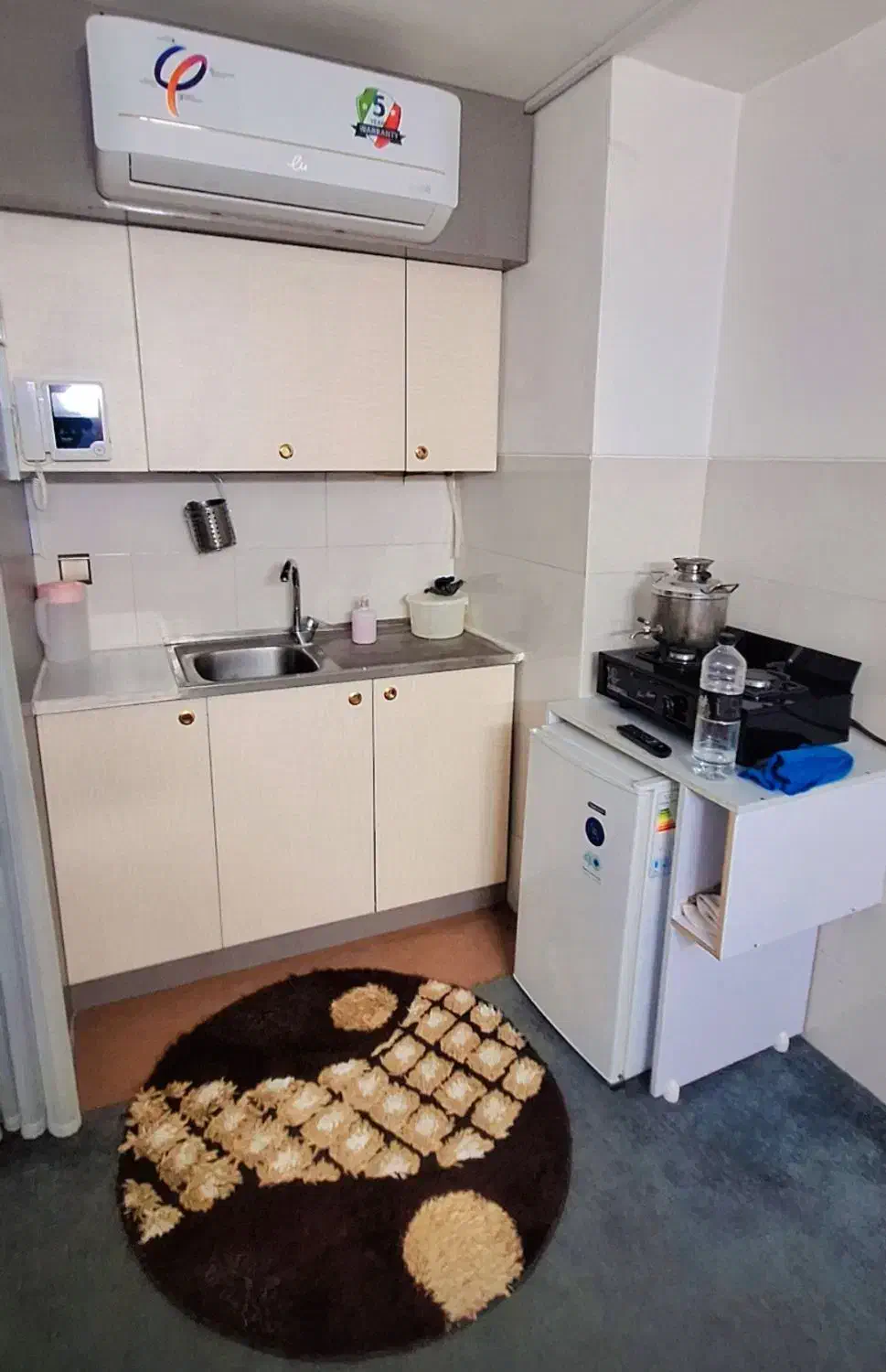 سویتت اجاره ،خیابان جی، دارای پارکینگ|اجارهٔ کوتاهمدت آپارتمان و سوئیت|اصفهان, شهید رجایی|دیوار