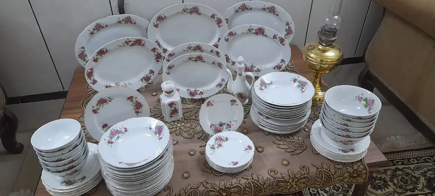 سرویس گل سرخ|ظروف سرو و پذیرایی|قم, انسجام|دیوار