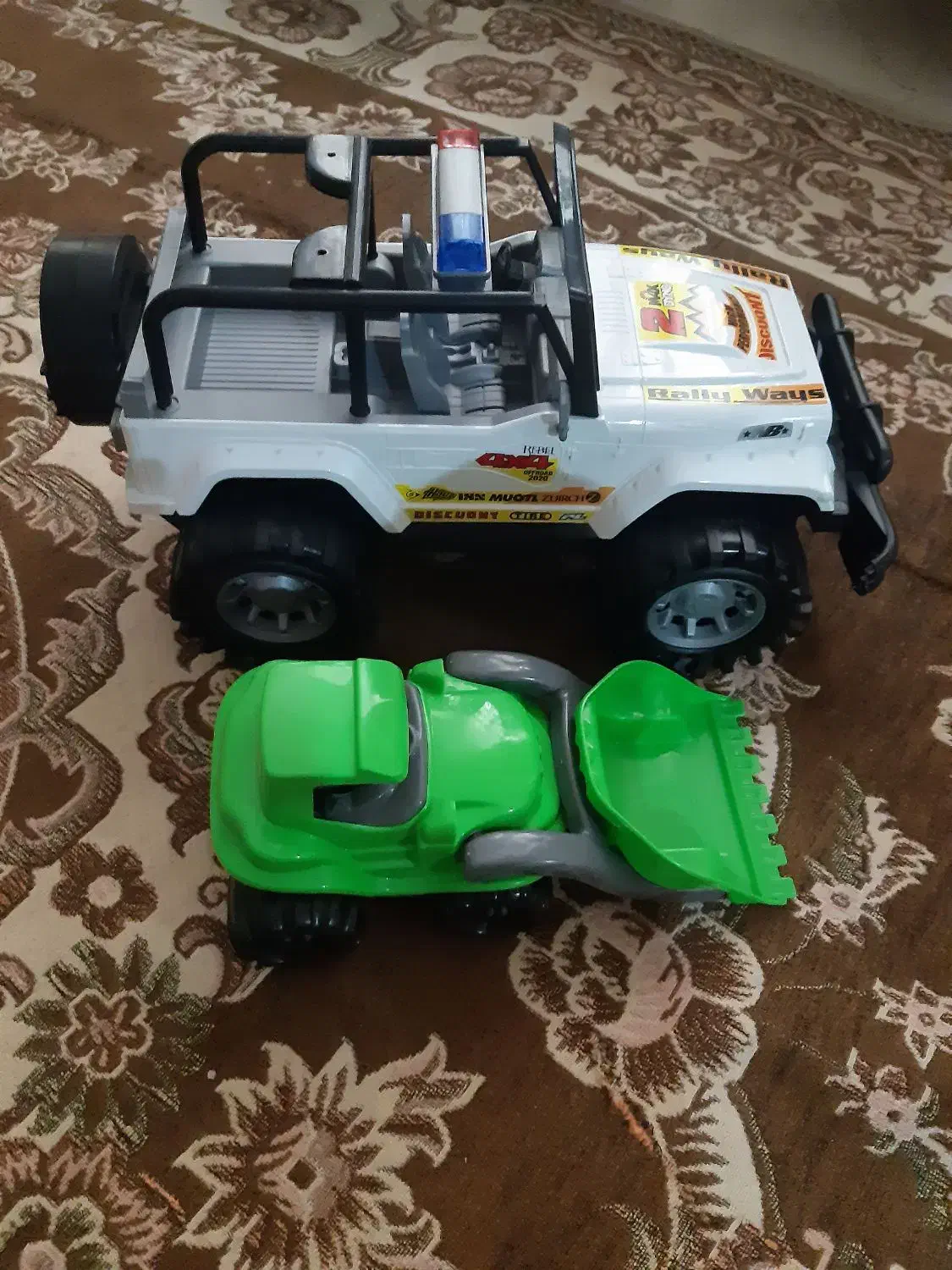 اسباب‌بازی بزرگ جیپ کششی|اسباب‌‌بازی|تهران, آهنگ|دیوار