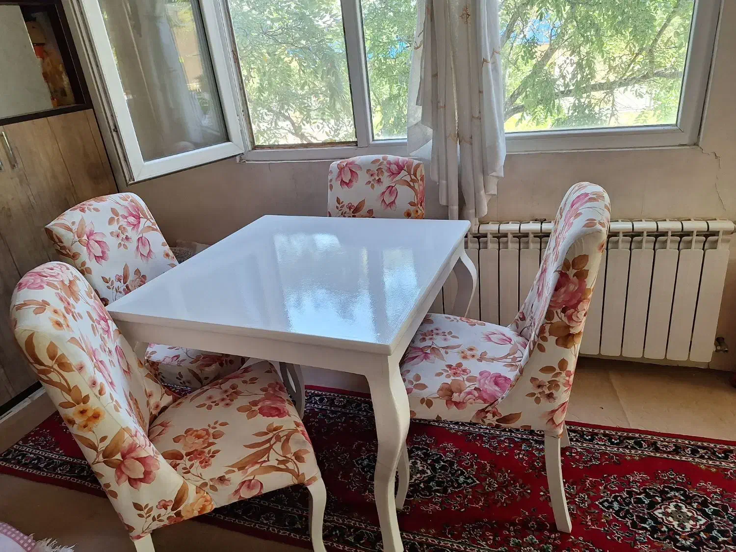 میز نهار خوری ۴ نفره چوبی|میز و صندلی غذاخوری|مشهد, شهرک رازی (شهرک غرب)|دیوار