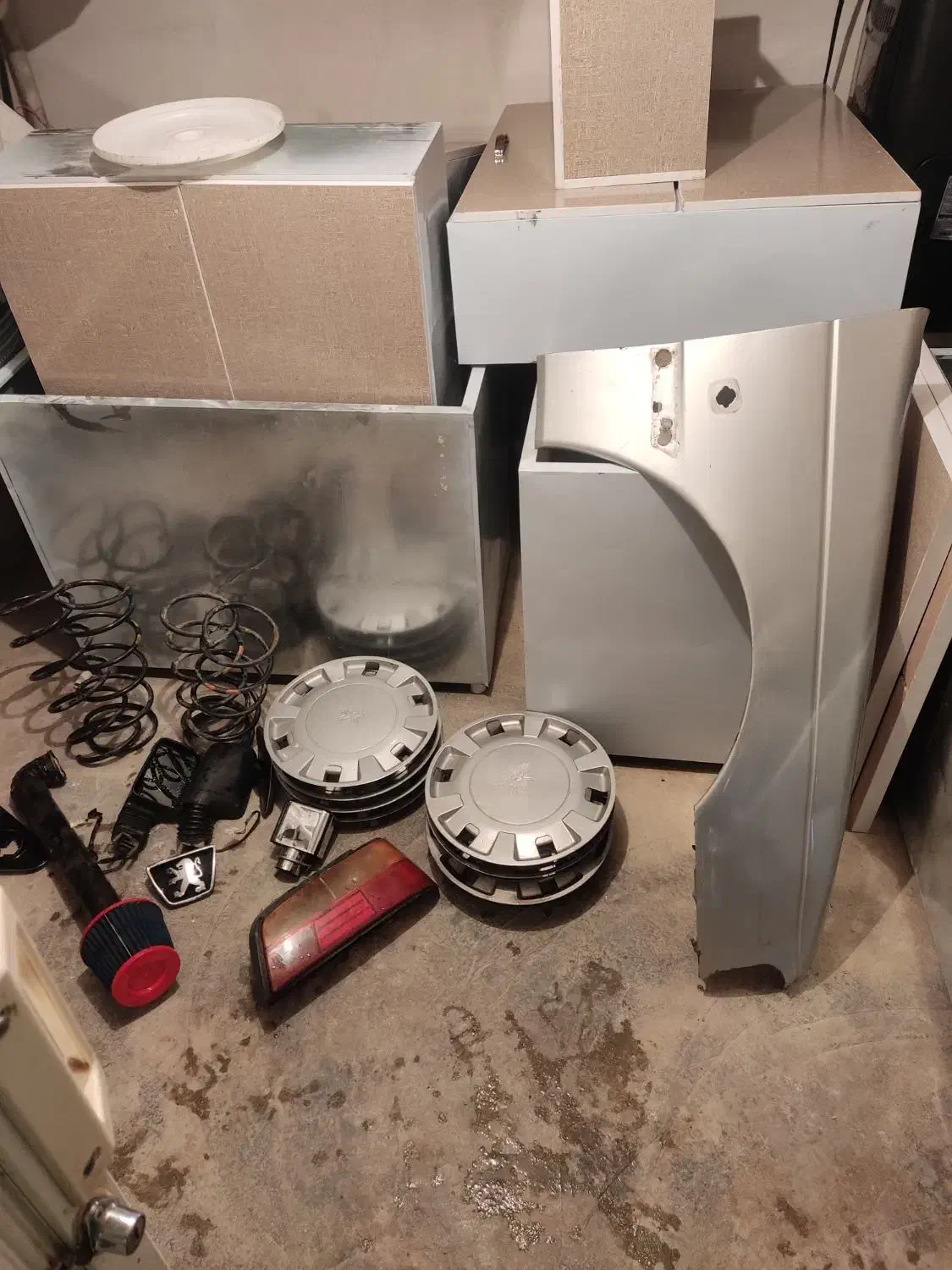 تعدادی لوازم ۴۰۵،فنر لنزو و|قطعات یدکی و لوازم جانبی|یاسوج, |دیوار