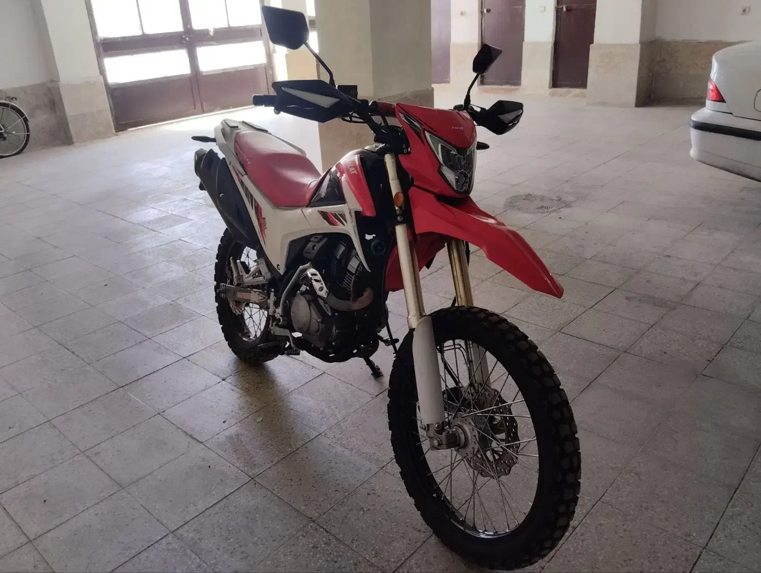 موتور تریل|موتورسیکلت|الیگودرز, |دیوار