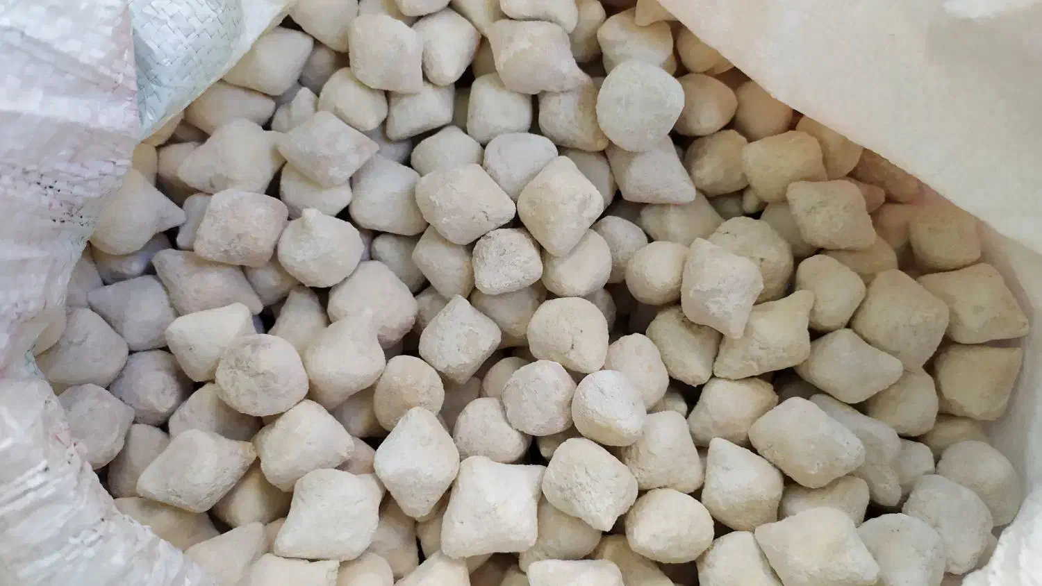 کشک خشک یا قروت خالص گوسفندی بز میش|خوردنی و آشامیدنی|مشهد, آبکوه|دیوار