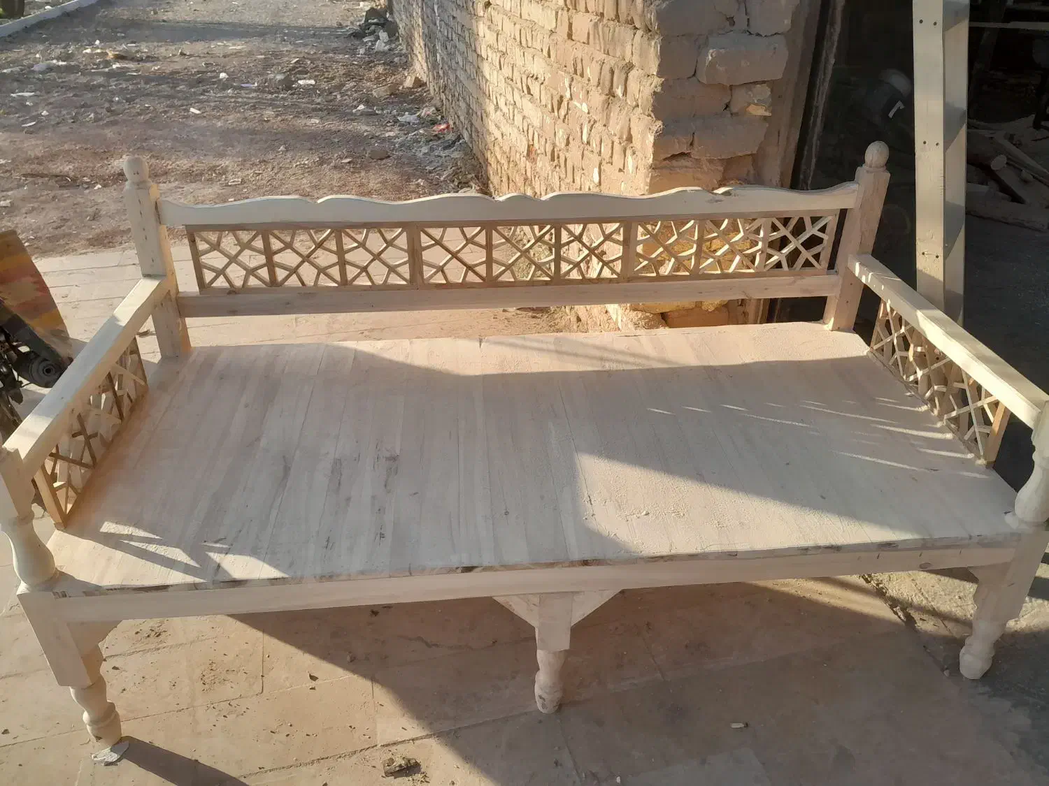 ساخت انواع تخت سنتی و کرسی|تخت و سرویس خواب|قم, قلعه صدری|دیوار