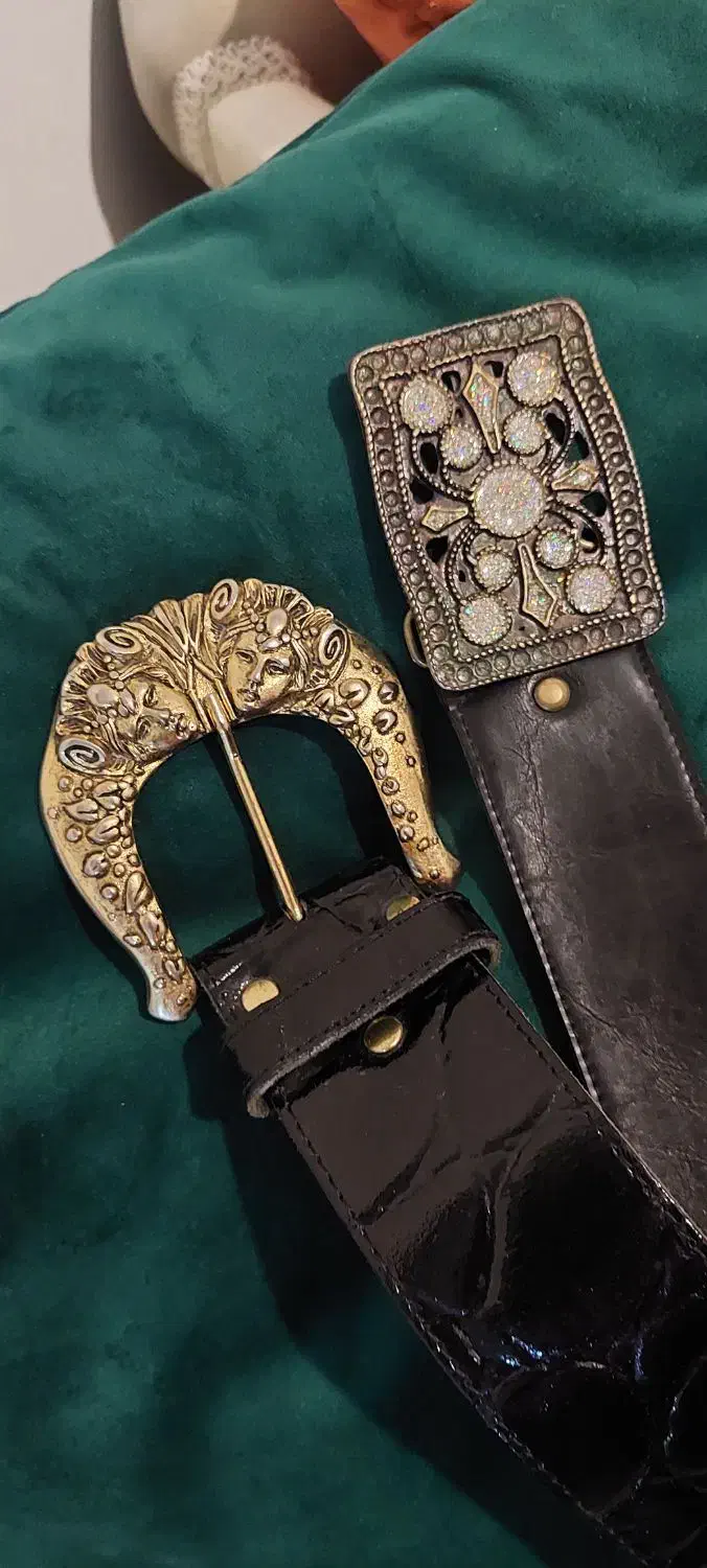 کمر بند خارجی زنانه چرم اصل و ورنی ، شیک و نو|کیف، کفش، کمربند|تهران, خواجه نظام الملک|دیوار