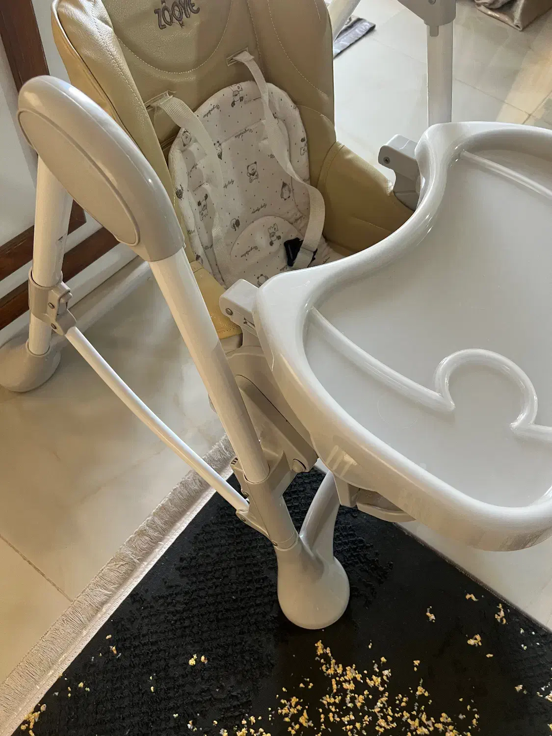 صندلی غذا زویه|تخت و صندلی بچه|بندر گناوه, |دیوار