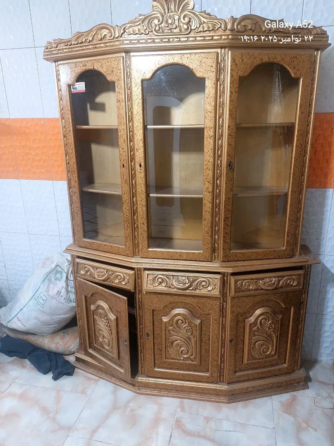 کمد لباس و بوفه ۲ تیکه ای چوبی و ۱ اجاق گاز|جاکفشی، کمد، دراور|سبزوار, شهدا|دیوار