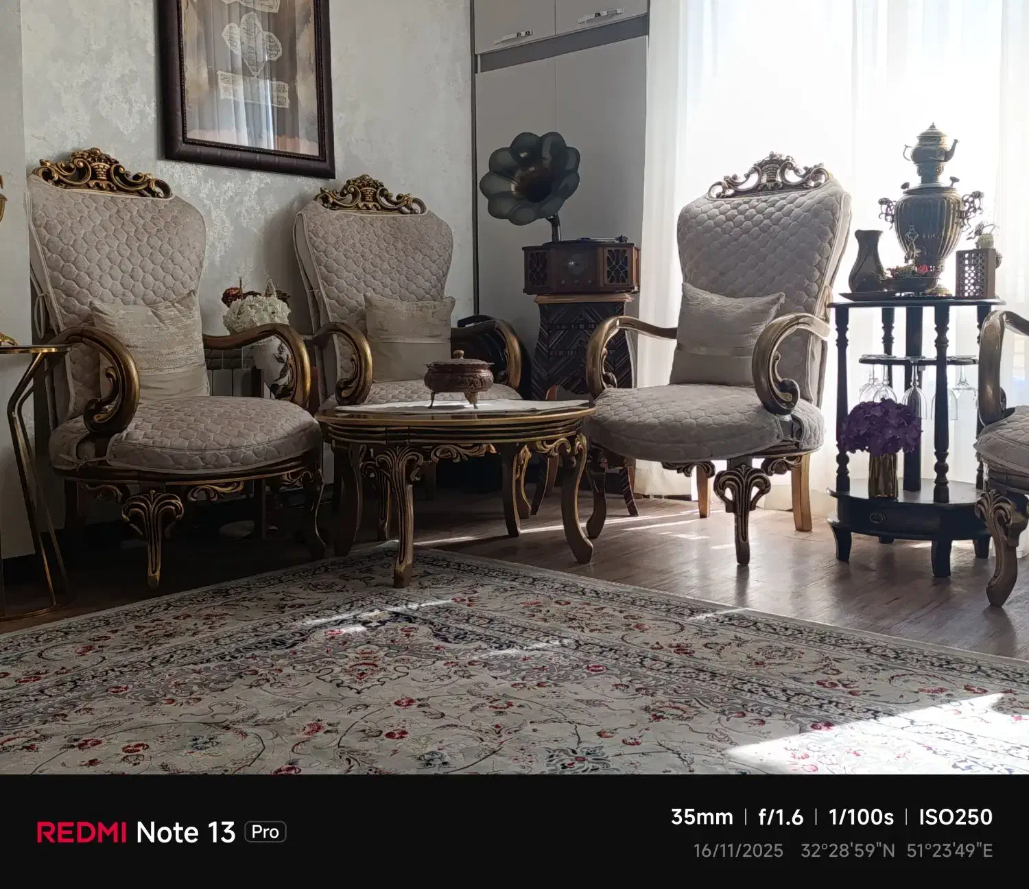 مبلمان در حد نو نه نفره|مبلمان خانگی و میز عسلی|فولادشهر, B4|دیوار