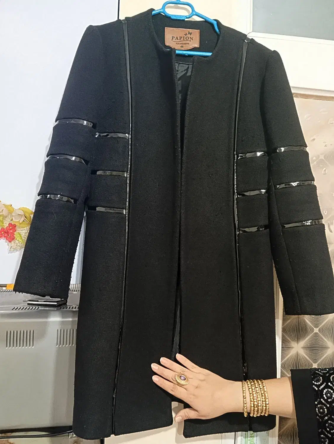 پالتو مارک|لباس|دهدشت, |دیوار