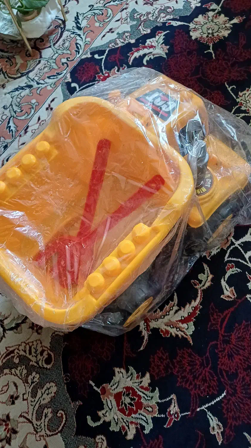 ماشین اسباب بازی اک بدون استفاده|اسباب‌بازی بچه|اهواز, بهارستان|دیوار