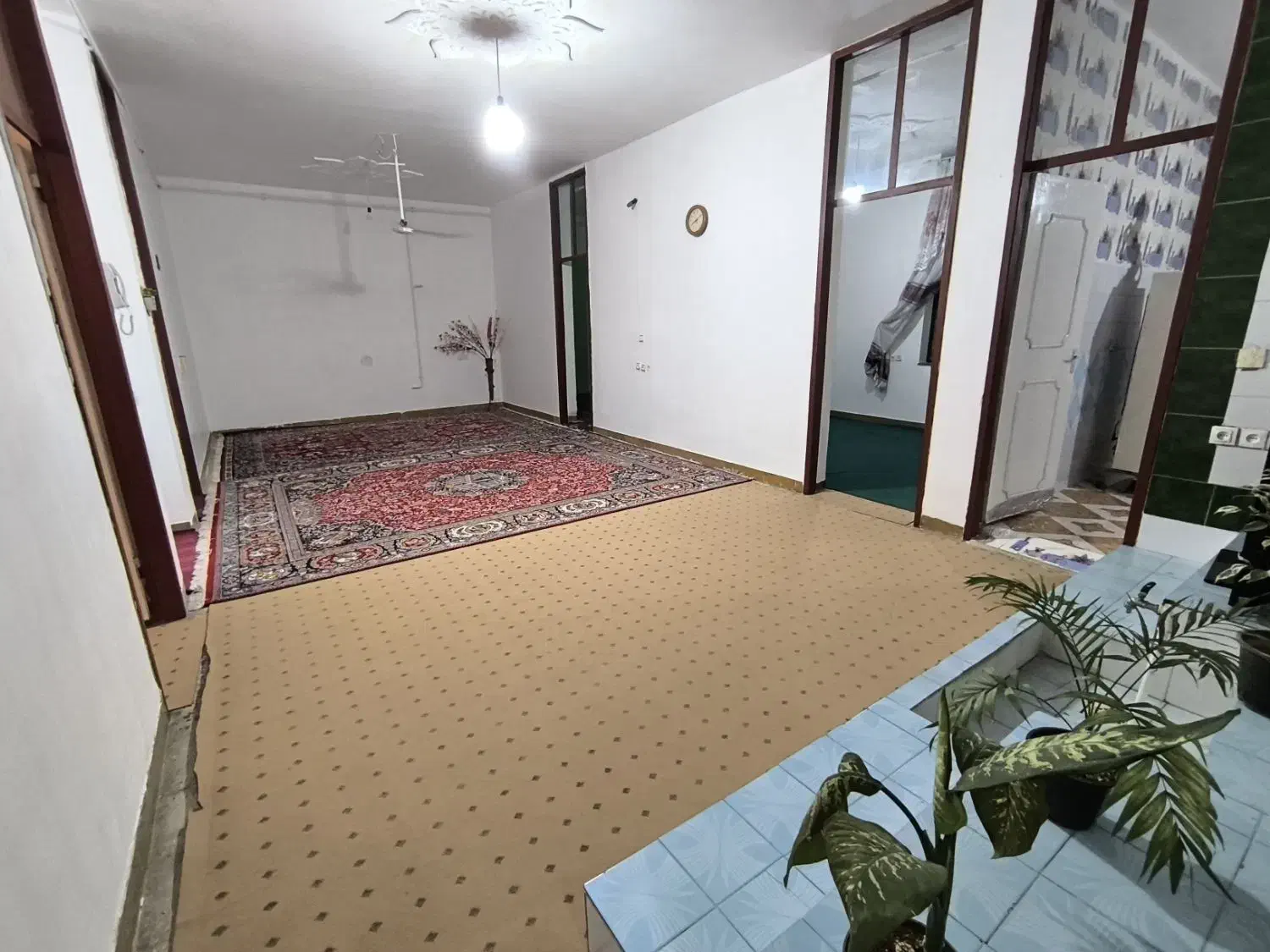 سوییت ویلایی مجهز با پنجاه درصد تخفیف|اجارهٔ کوتاه‌مدت آپارتمان و سوئیت|یاسوج, |دیوار