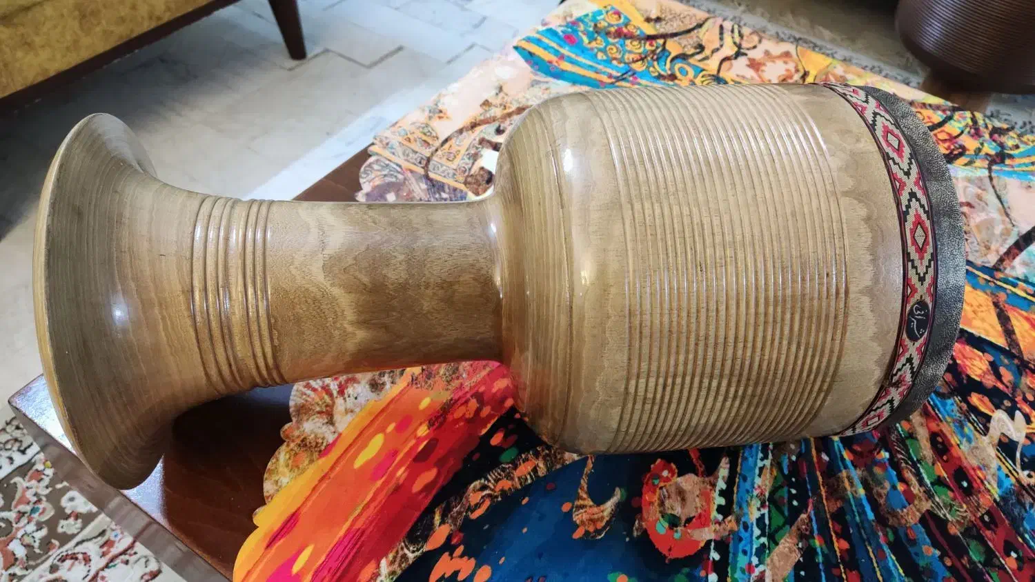تمبک شیرانی|سازهای سنتی|دماوند, گیلاوند|دیوار