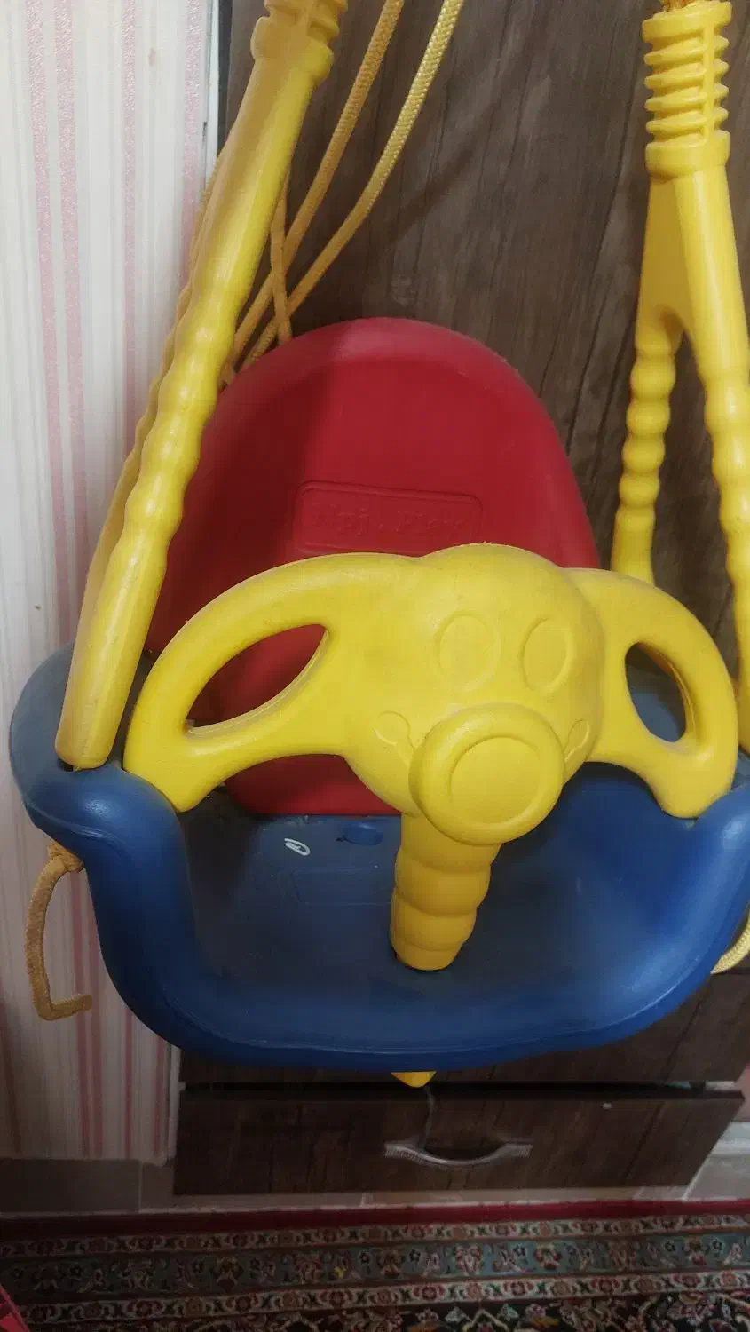 تاب بچگانه|اسباب‌بازی بچه|کاشان, ولیعصر|دیوار