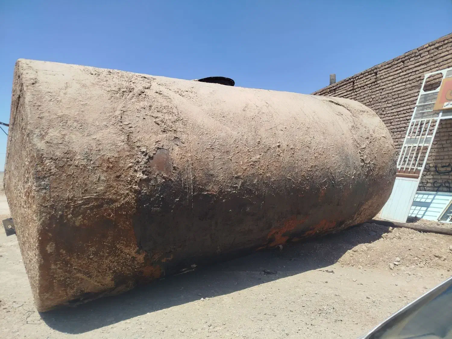 تانکر پنجاههزار لیتری|مصالح و تجهیزات ساختمان|قائن, |دیوار