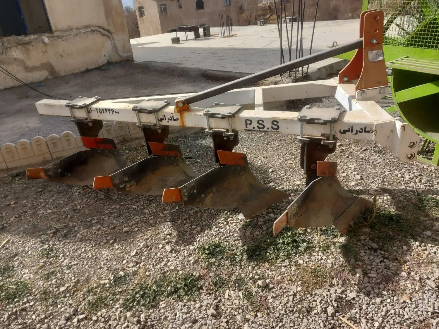 درود فراوان فروش گاوآهن ۴خیش|ماشینآلات صنعتی|بهمن صغاد, |دیوار