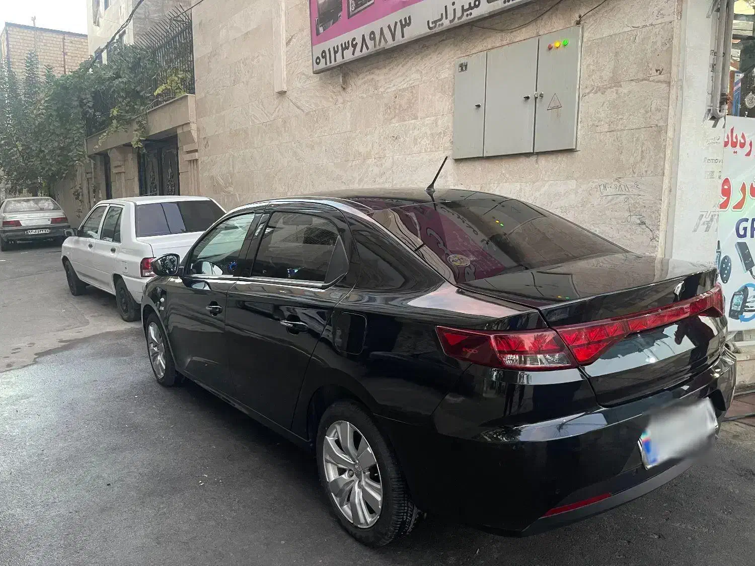 تارا v2.   مدل ۴۰۲مشکی|خودرو سواری و وانت|محمدشهر, محمدشهر|دیوار