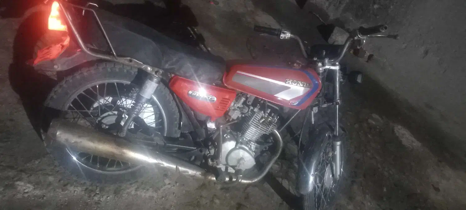 موتور ۱۲۵|موتورسیکلت|بجنورد, |دیوار