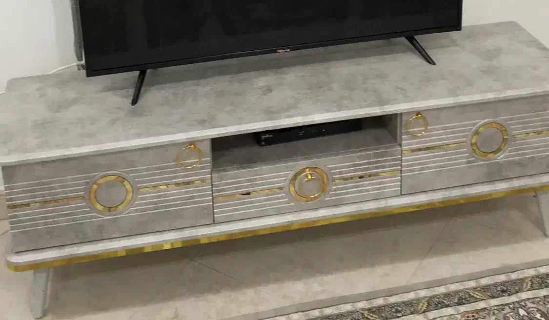 سرویس مبل صدف ۸ نفره همراه میزتلویزیون و جلو مبلی|مبلمان خانگی و میز عسلی|بوکان, |دیوار