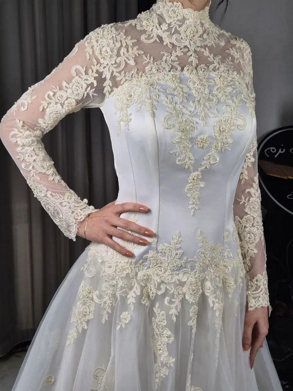 لباس عروسی و نامزدی کاملا نو|لباس|رشت, جهاد|دیوار