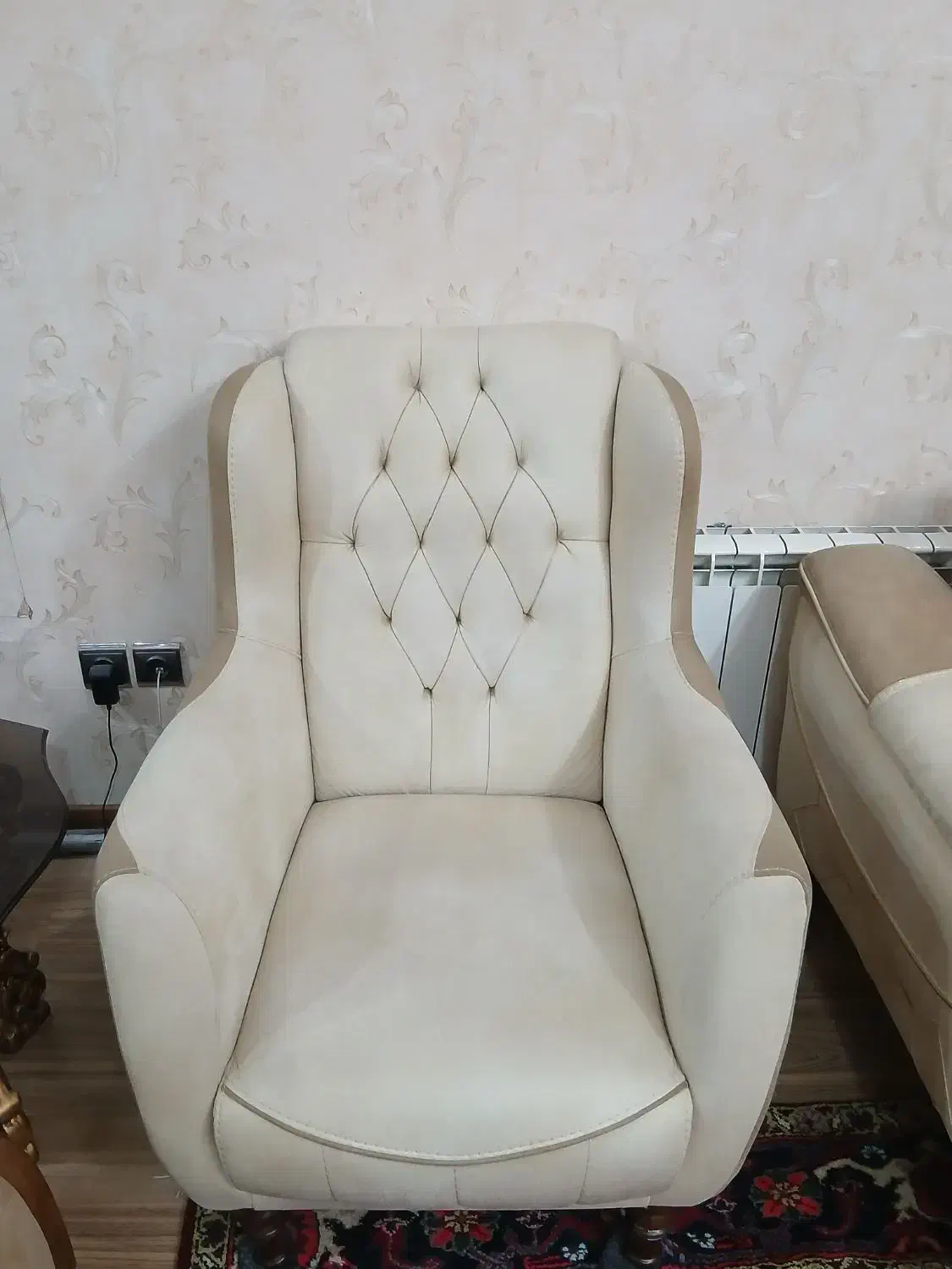 مبل و میز غذا خوری|مبلمان خانگی و میز عسلی|اهر, |دیوار