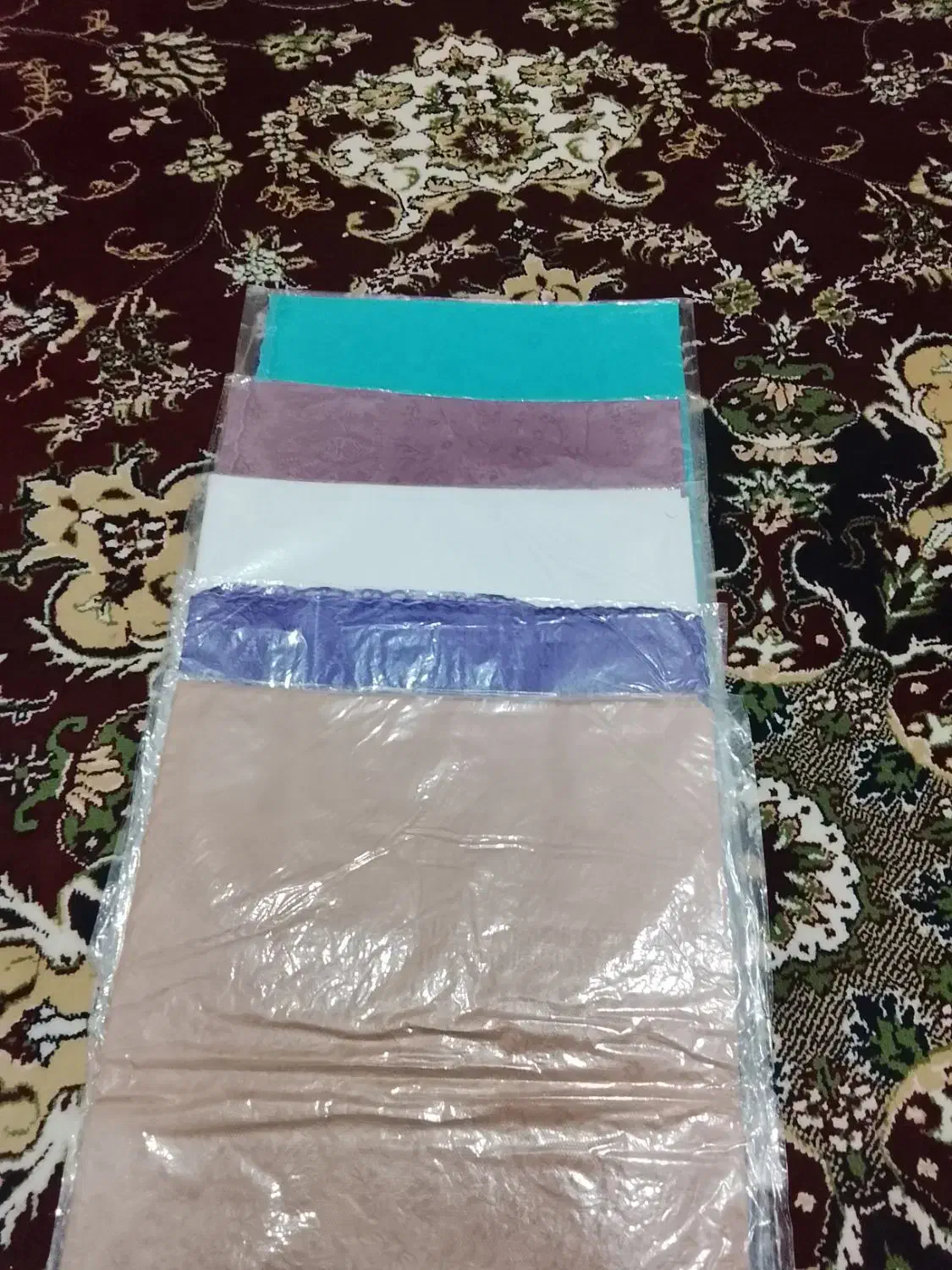 سفره|سفره، حوله، دستمال آشپزخانه|قم, قلعه کامکار|دیوار