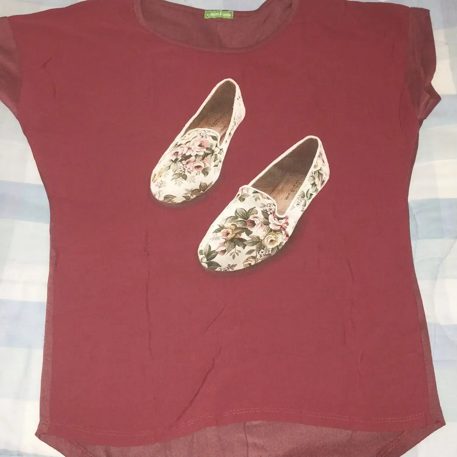 لباس نخی نو|لباس|اراک, |دیوار