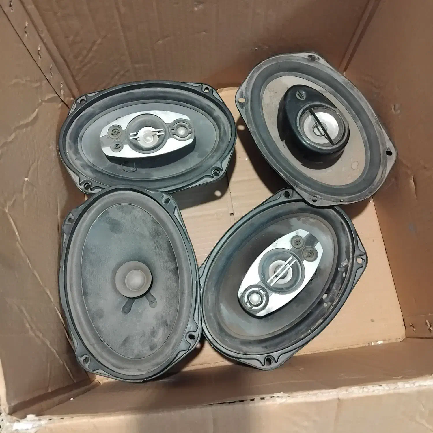 ۴ عدد سالم باند.|سیستم صوتی خانگی|نیشابور, خط کاشمر|دیوار