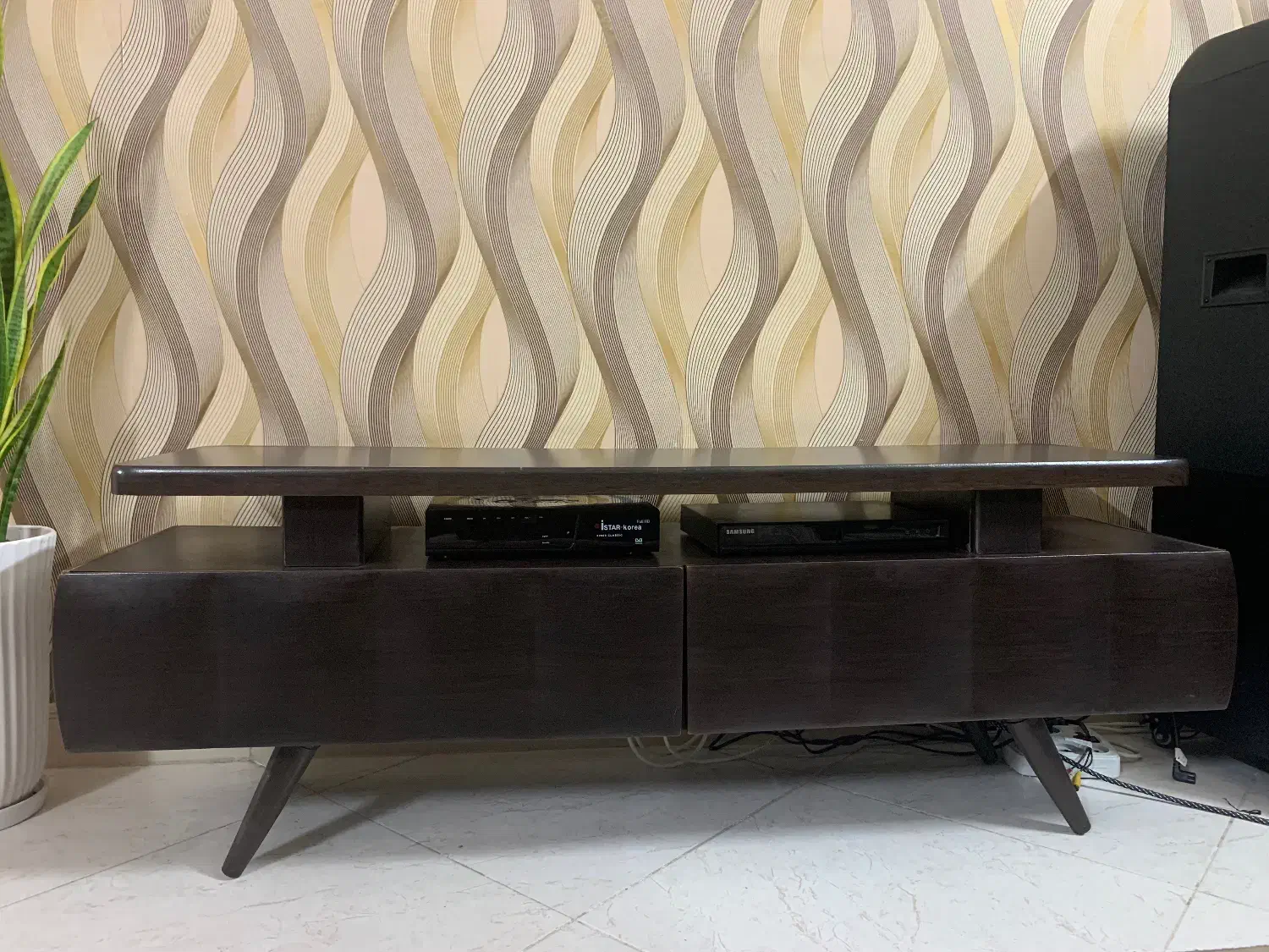 میز تلویزیون|میز تلویزیون|بروجرد, |دیوار