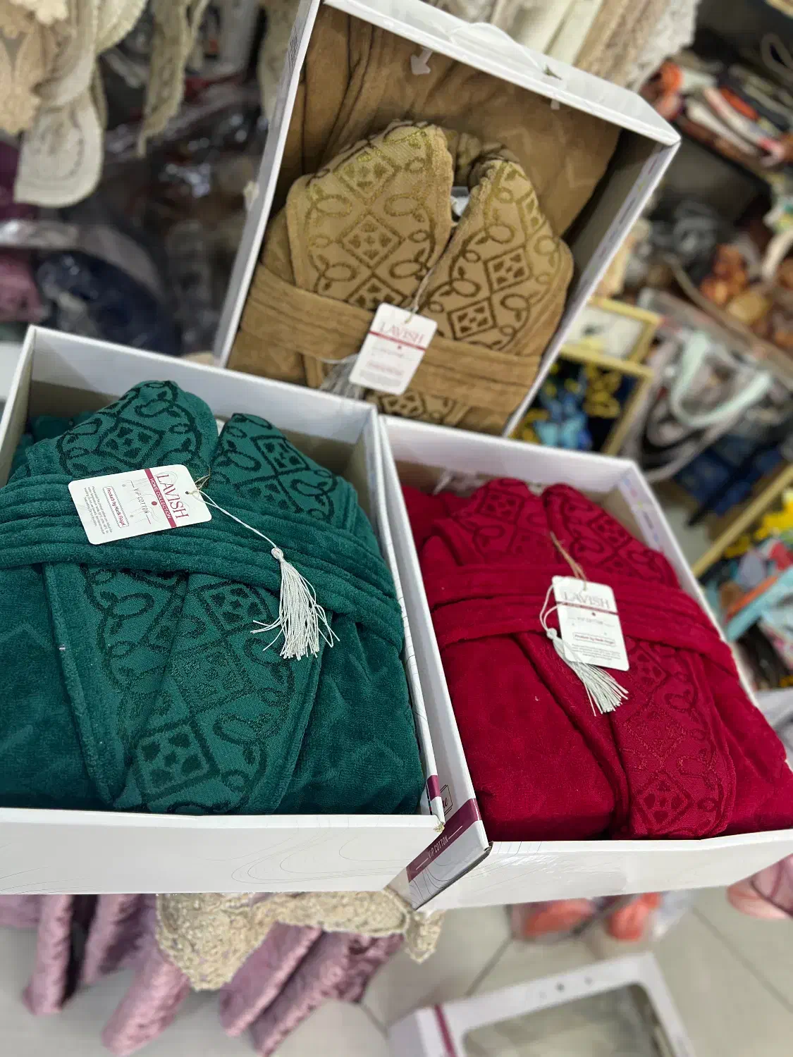 حوله تن پوش|لوازم حمام|اسلام‌‌آباد غرب, |دیوار