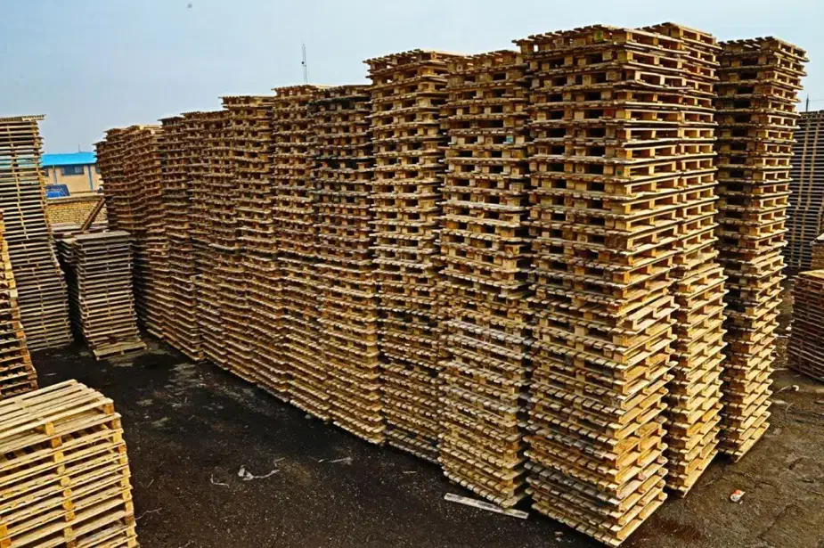 پالت چوبی جعبه چوبی تخت خواب پالت پلاستیکی یورو|عمدهفروشی|تهران, شمیراننو|دیوار