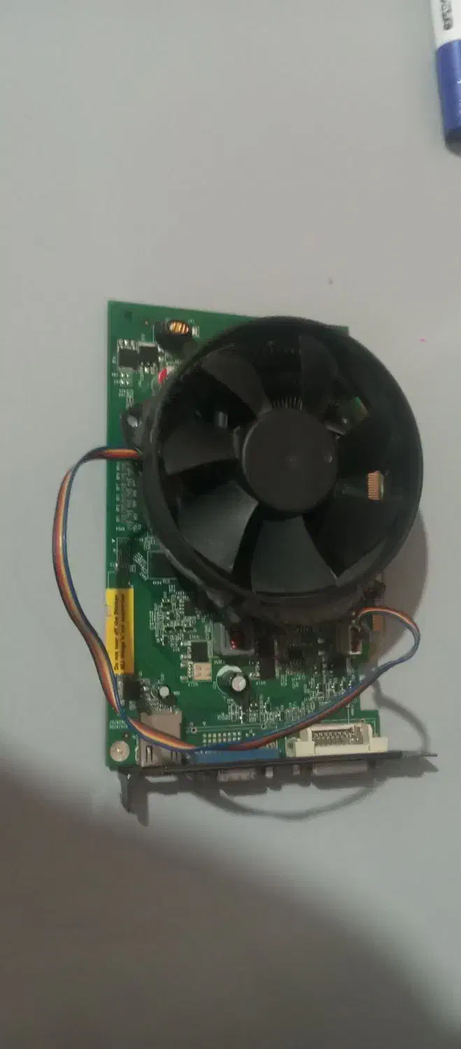 کارت گرافیک در حد نو|قطعات و لوازم جانبی رایانه|شهریار, رامین|دیوار