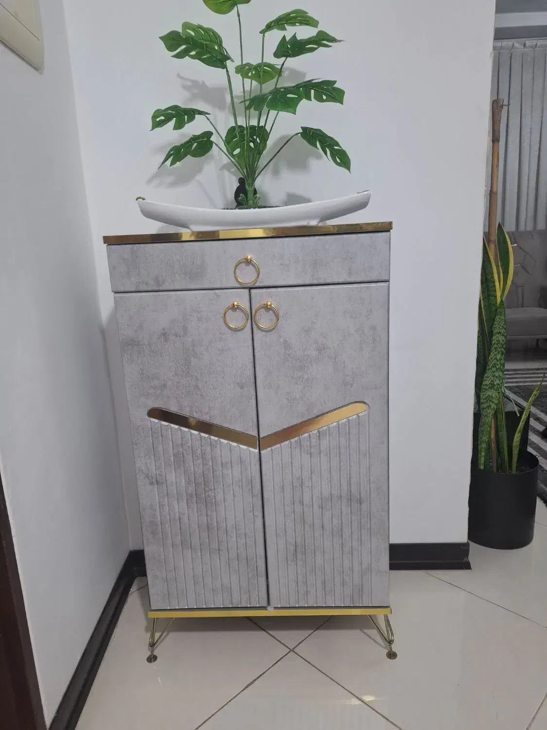 به علت جابجایی قیمت هانوشته شده سوال نفرمایید|مبلمان خانگی و میز عسلی|پیشوا, |دیوار