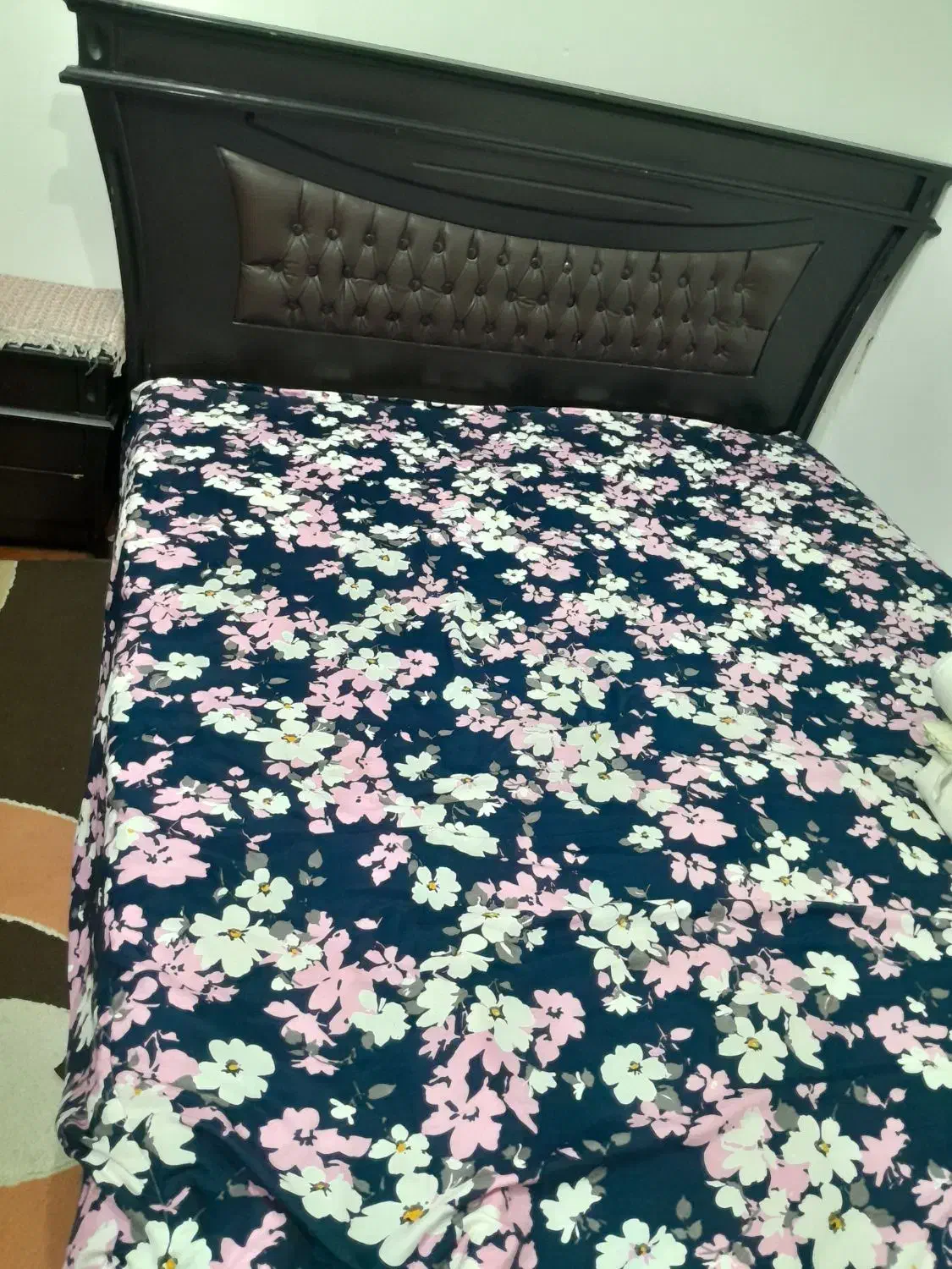 تخت خواب دونفره|تخت و سرویس خواب|ورامین, ورامین|دیوار