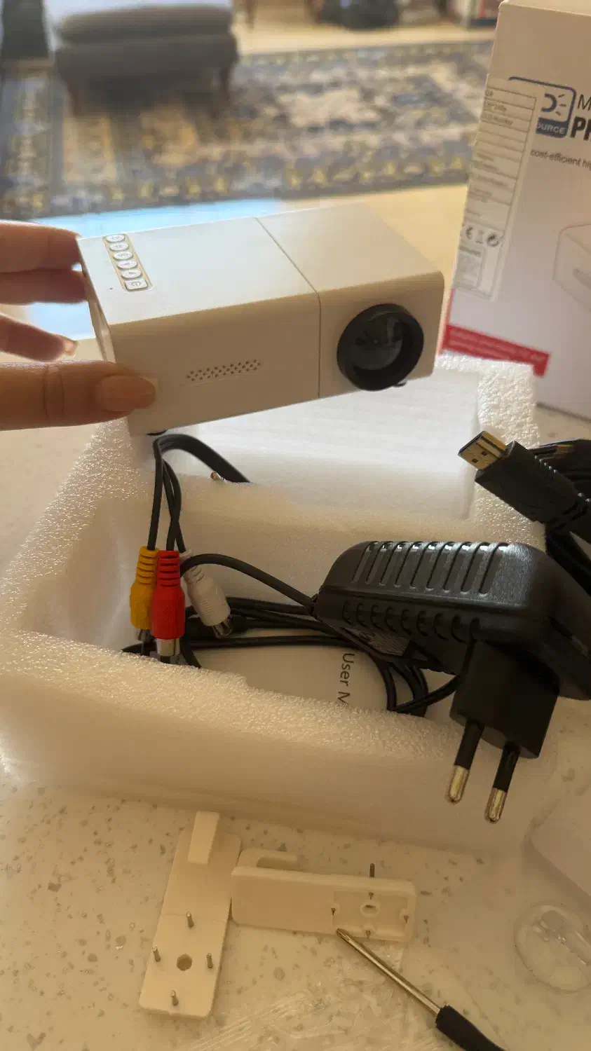ویدئو پروژکتور مینی Mini LED Projector کاملاً نو|تلویزیون و پروژکتور|تهران, تهرانپارس جنوبی|دیوار