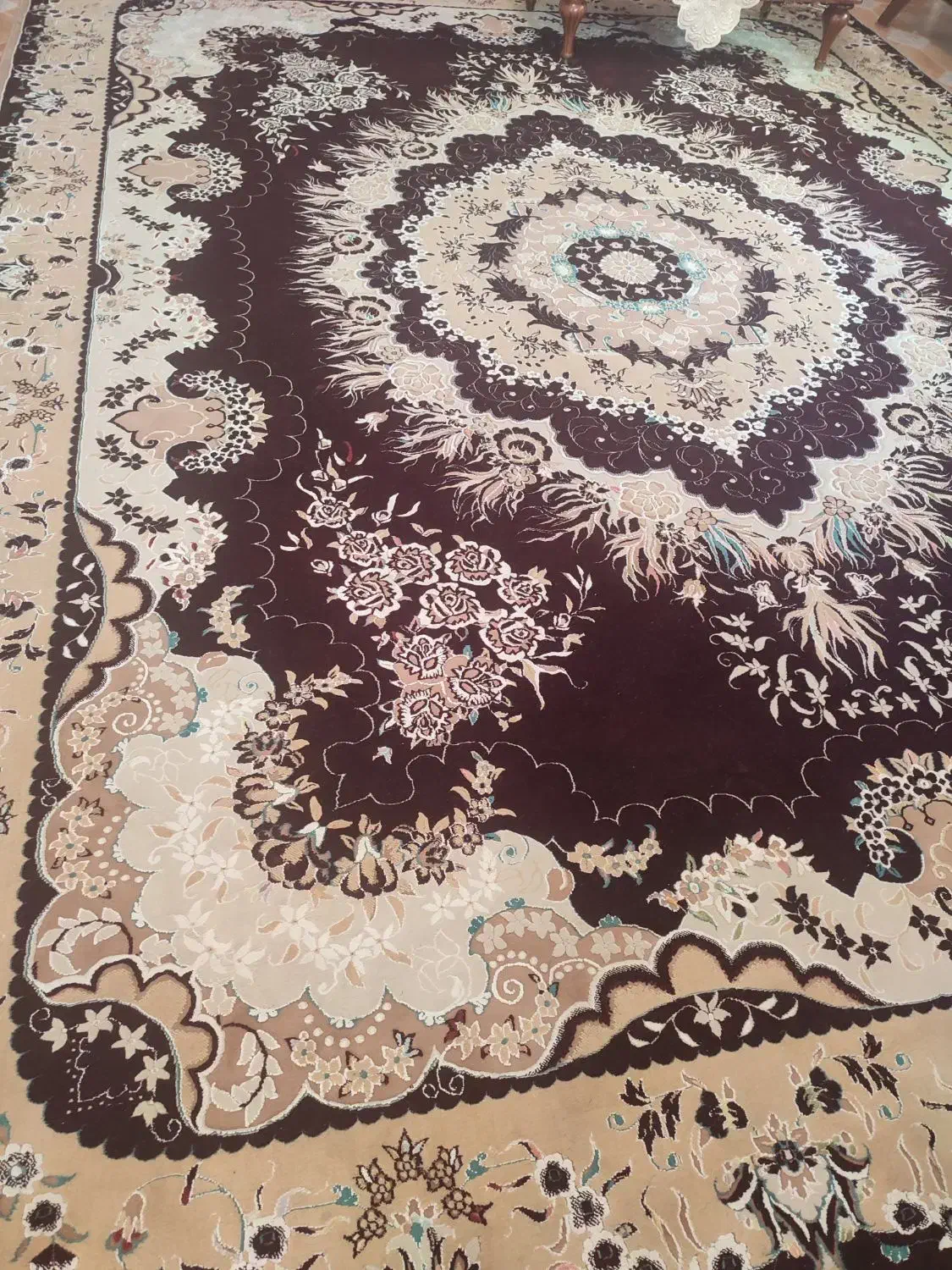 2 عدد فرش 12 متری 700 شانه زیبا در حد نو|فرش|نوشهر, |دیوار