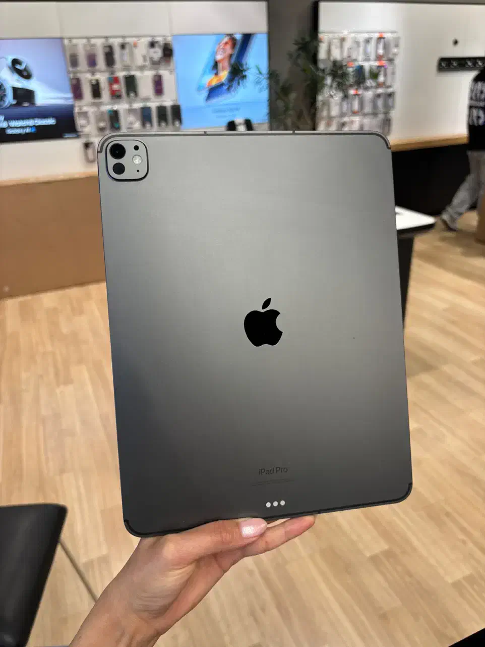 iPad pro M4|تبلت|تهران, اقدسیه|دیوار