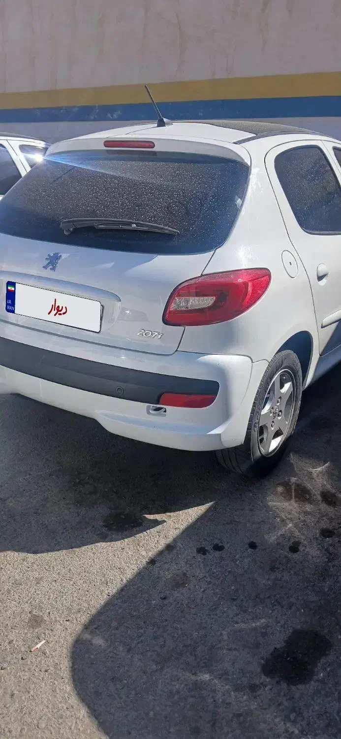 ۲۰۷ پانا ۴۰۳|خودرو سواری و وانت|قم, سالاریه|دیوار