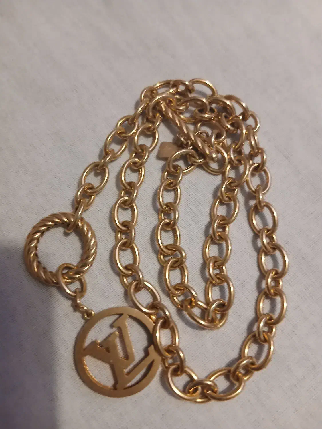 طلا|جواهرات|کرج, اتحاد|دیوار