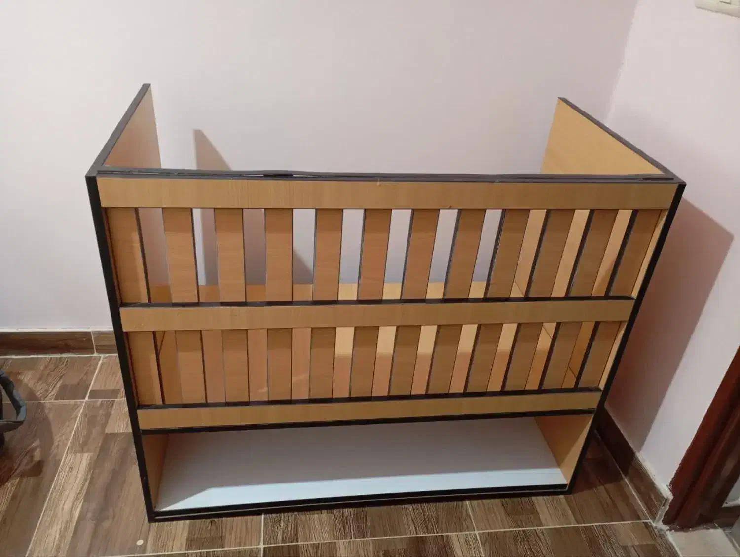 تخت کنار مادر بسیار محکم از جنس ام دی اف|تخت و صندلی بچه|چالوس, |دیوار